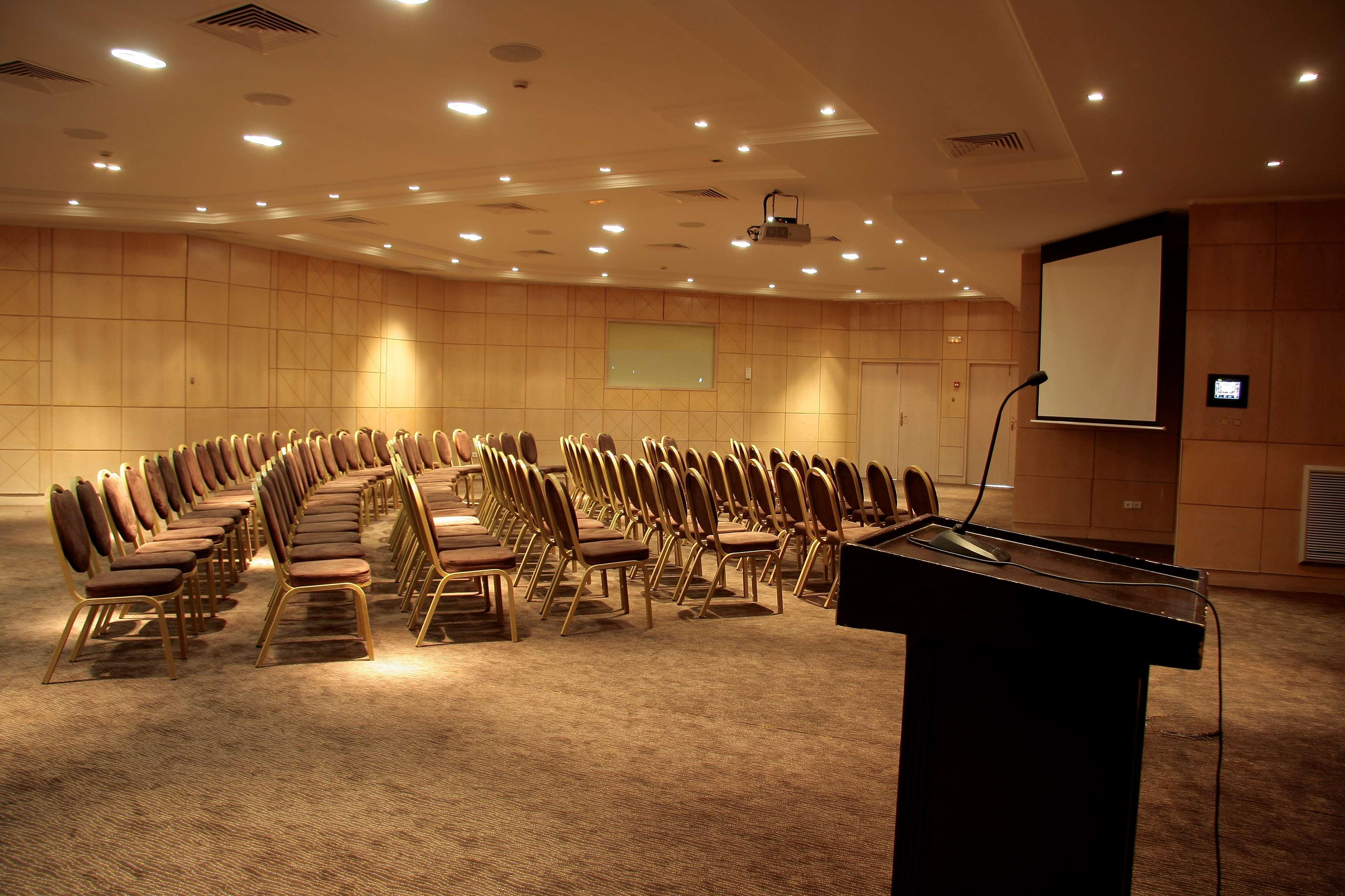 Radisson Blu Palace Resort & Thalasso, Djerba Mezraia Ngoại thất bức ảnh A conference room