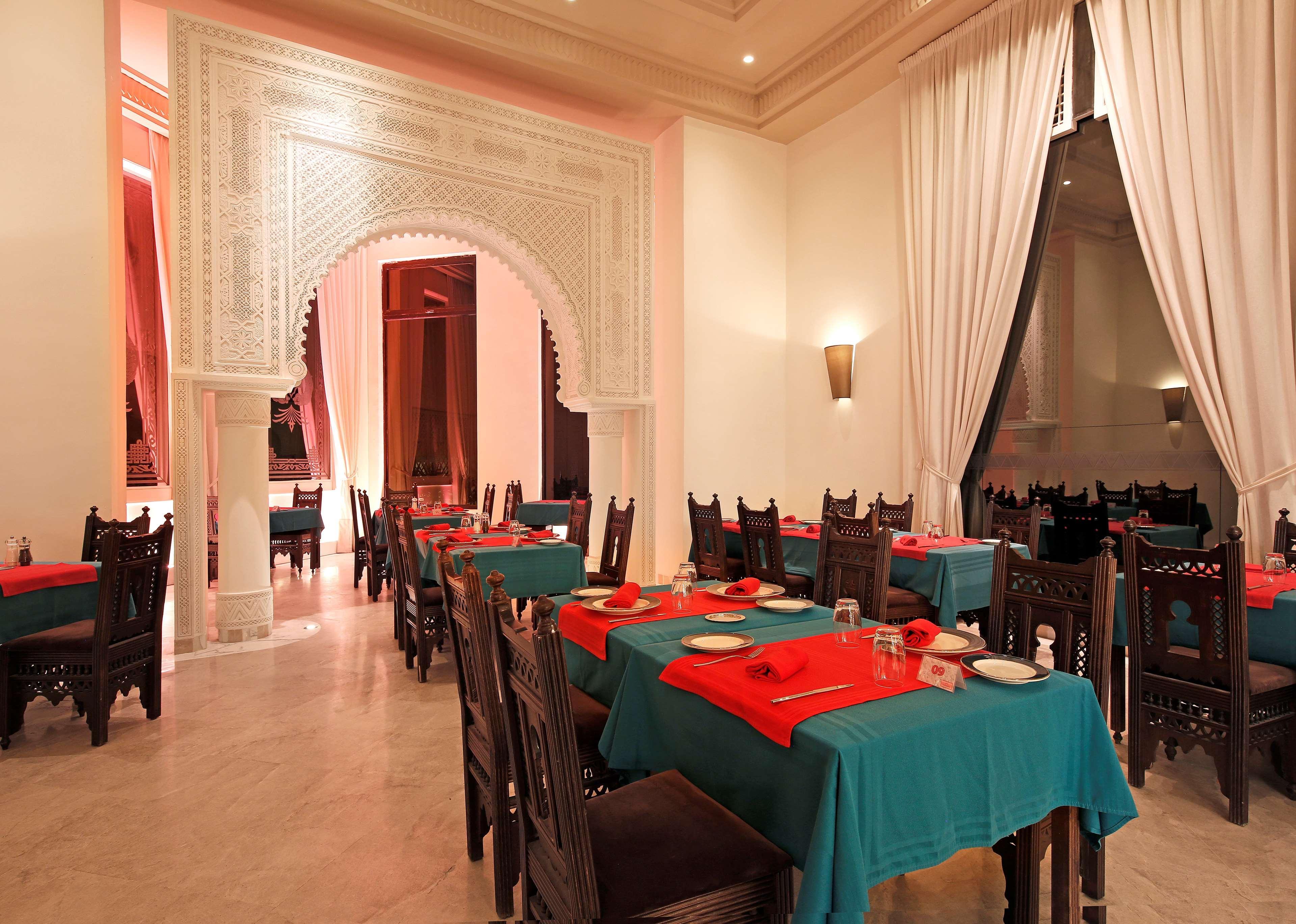 Radisson Blu Palace Resort & Thalasso, Djerba Mezraia Ngoại thất bức ảnh Restaurant in Marrakech, Morocco